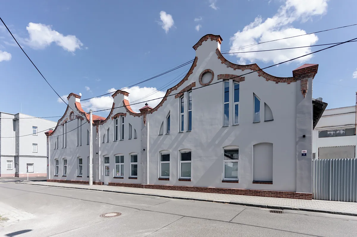 Pronájem skladového prostoru 660 m²